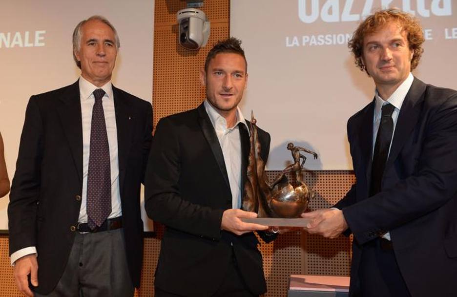 Il premio &#39;il bello del calcio&#39;  andato a Francesco Totti. Bozzani